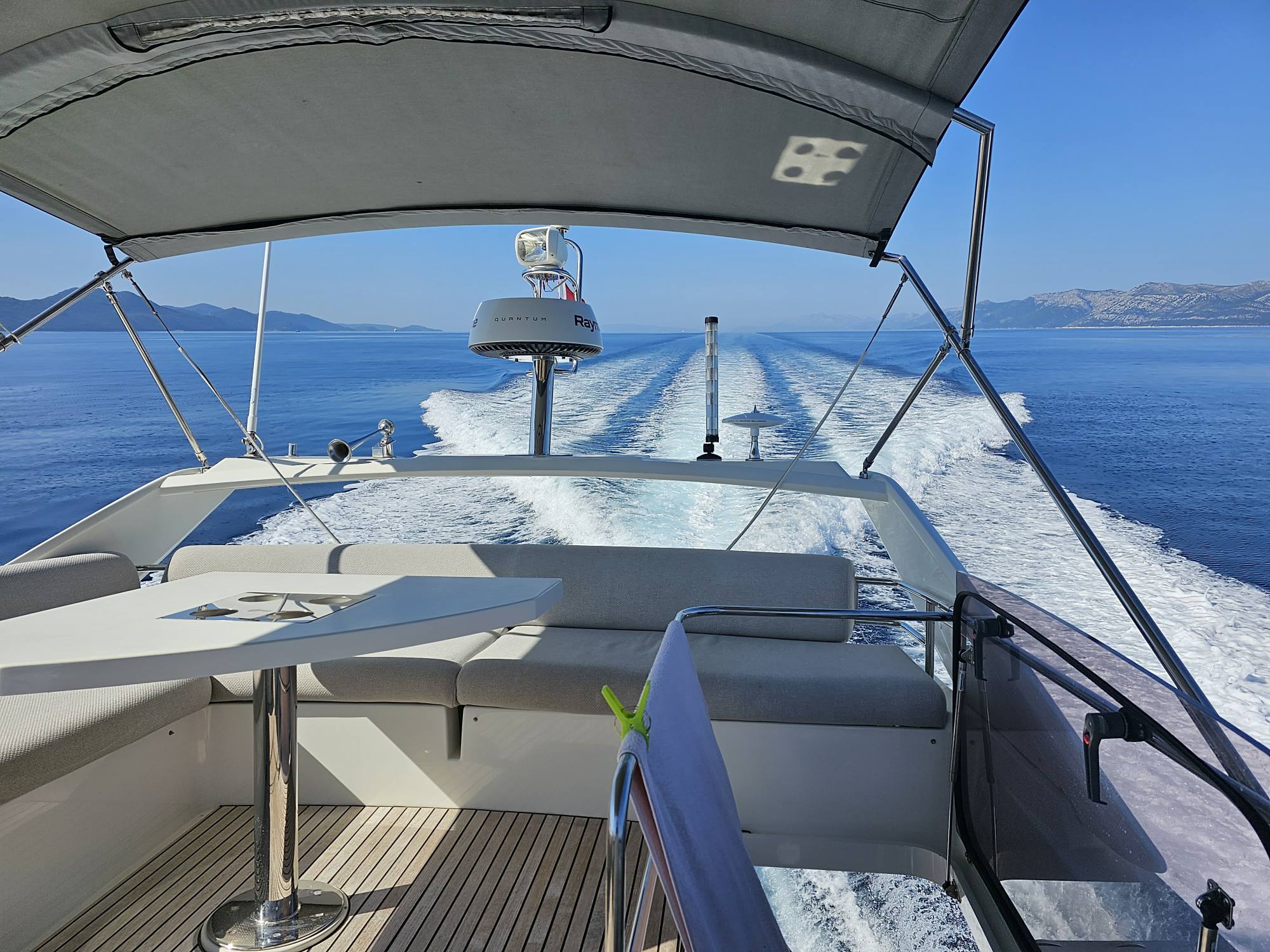 Prestige 460 Adudu 2, Foto 3
