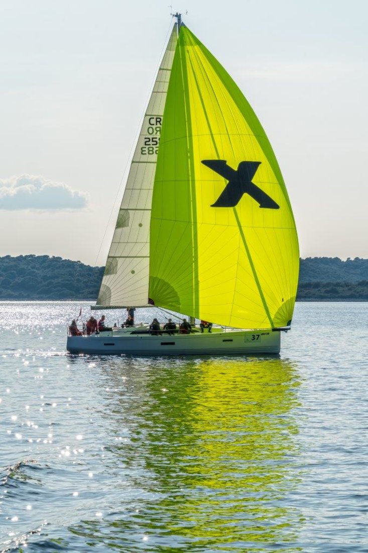 x-Yacht X4³ Top image