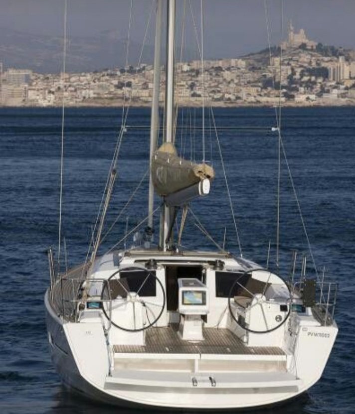 Oceanis 45  Top image