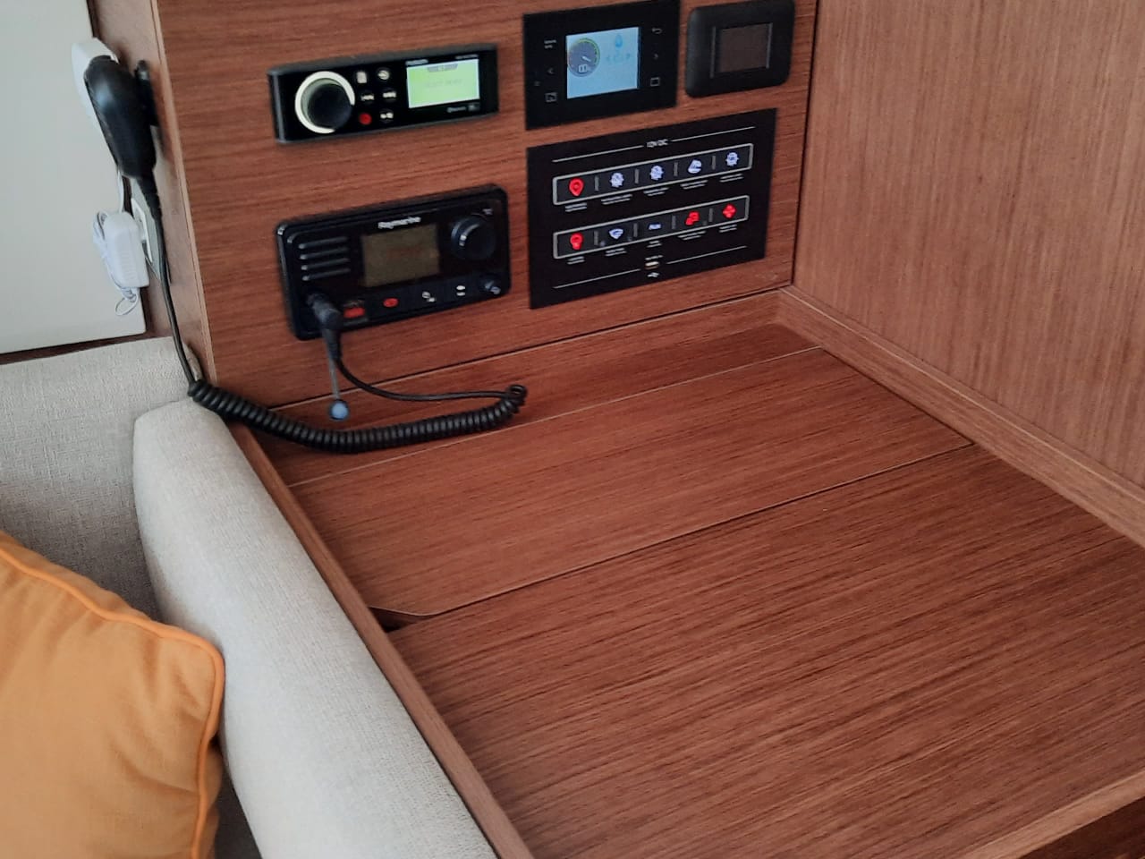 Oceanis 40.1, Foto 3