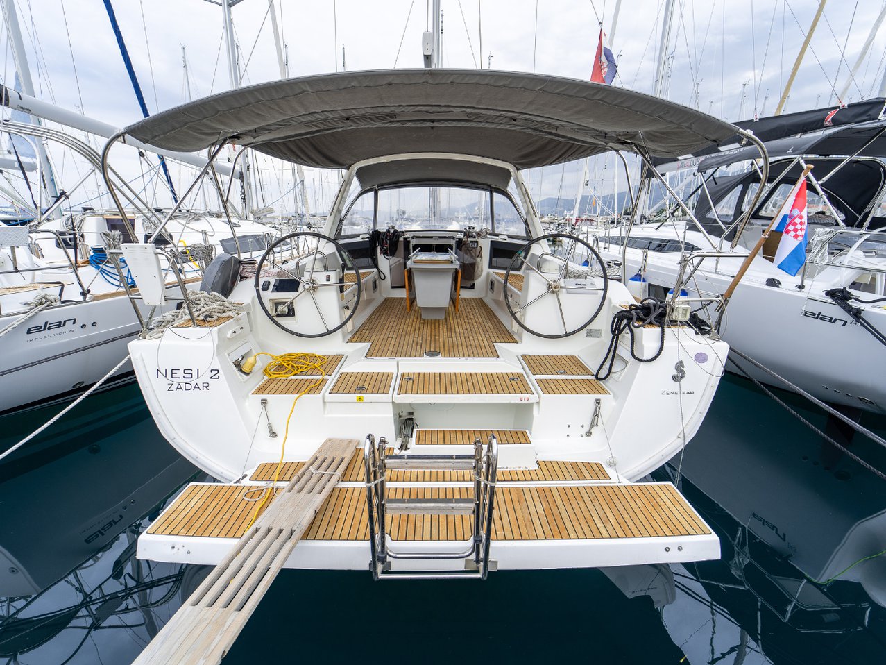 Oceanis 45  Top image