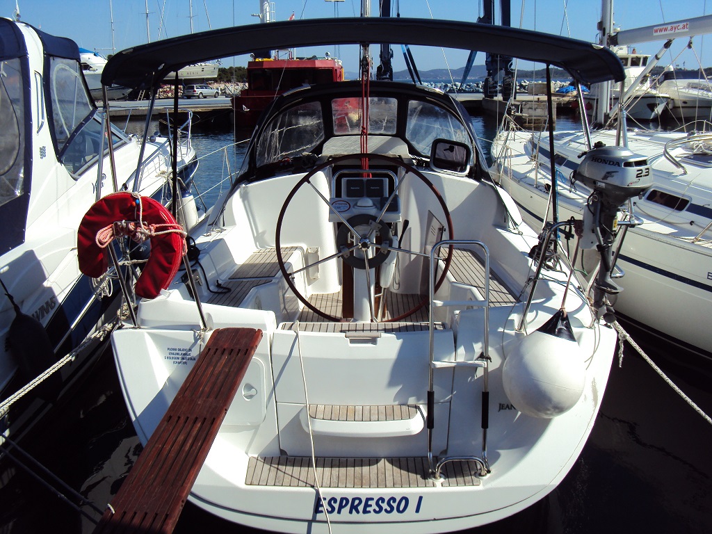 Sun Odyssey 30i Top image