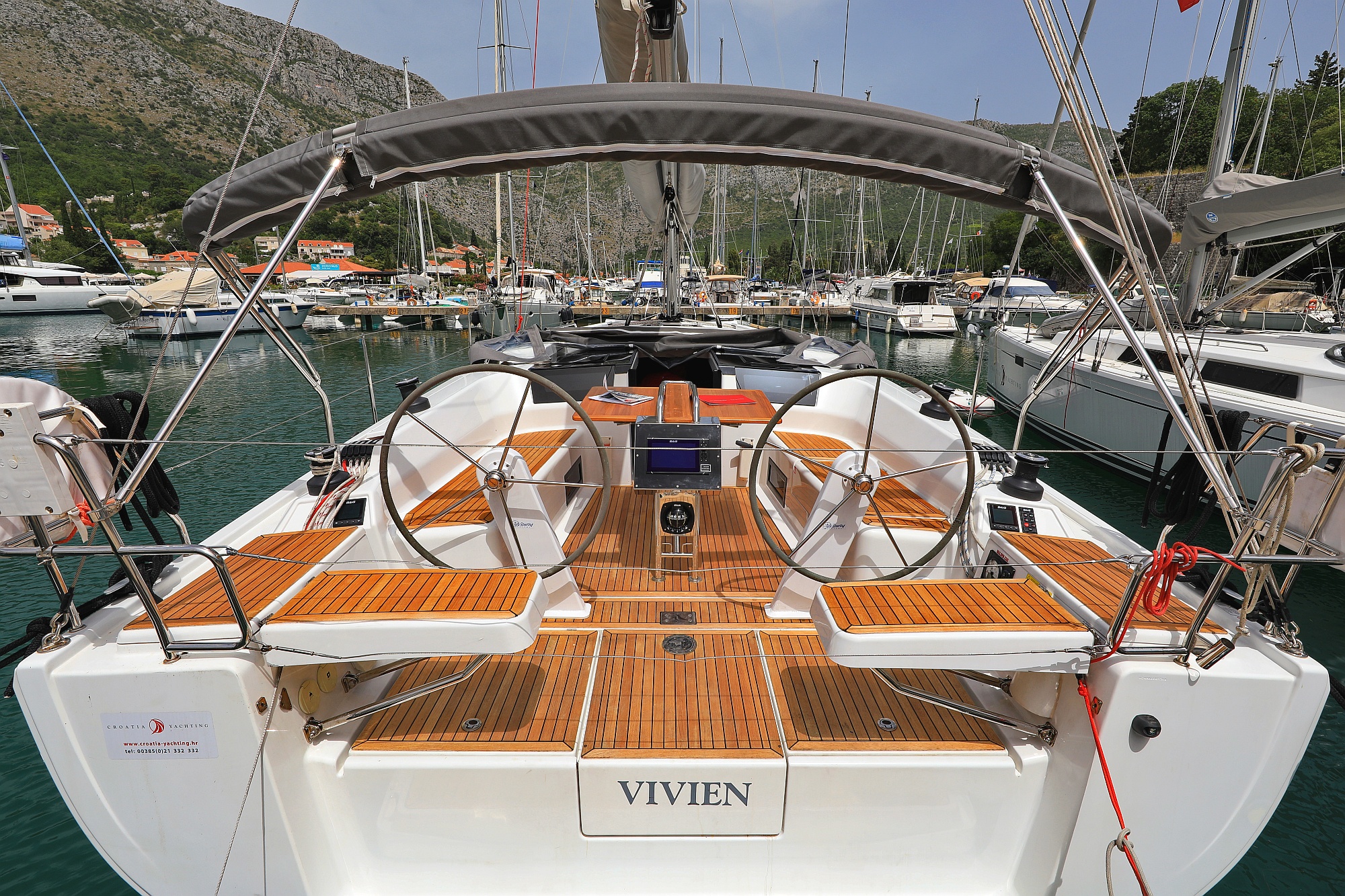 Hanse 418 „Vivien“ als Charteryacht