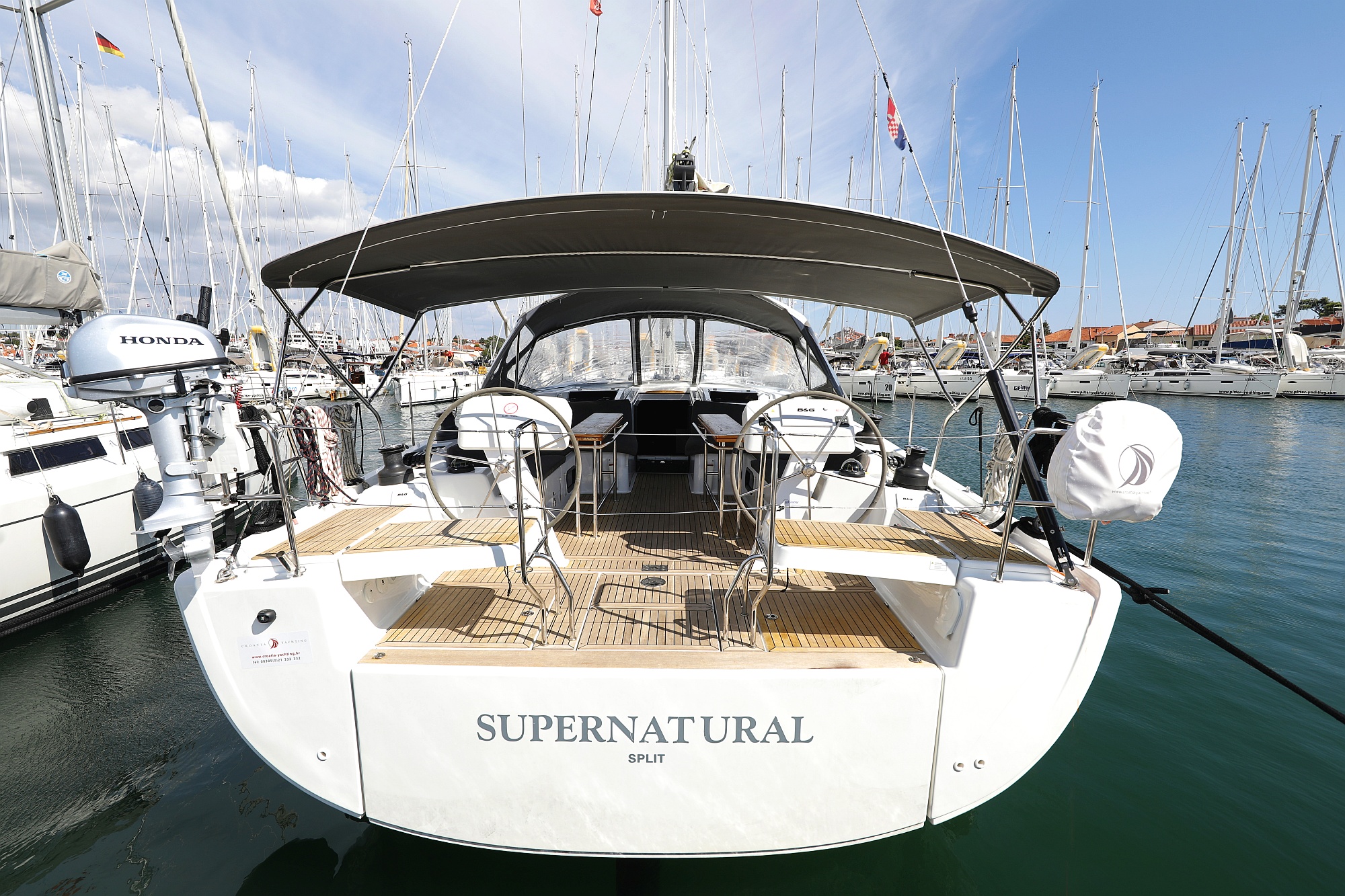 Hanse 508  Top image
