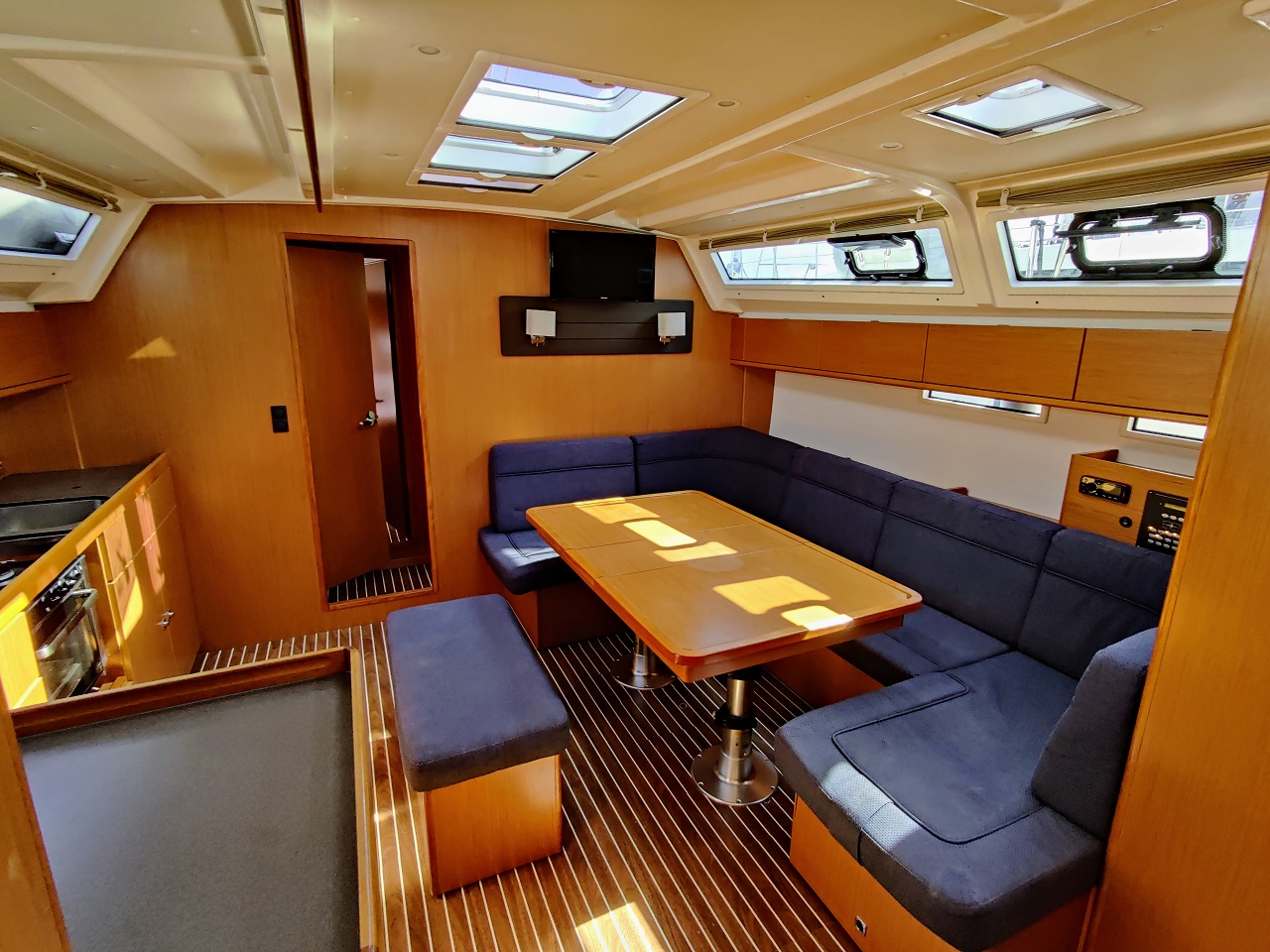 Bavaria Cruiser 46 Val4, Foto 5
