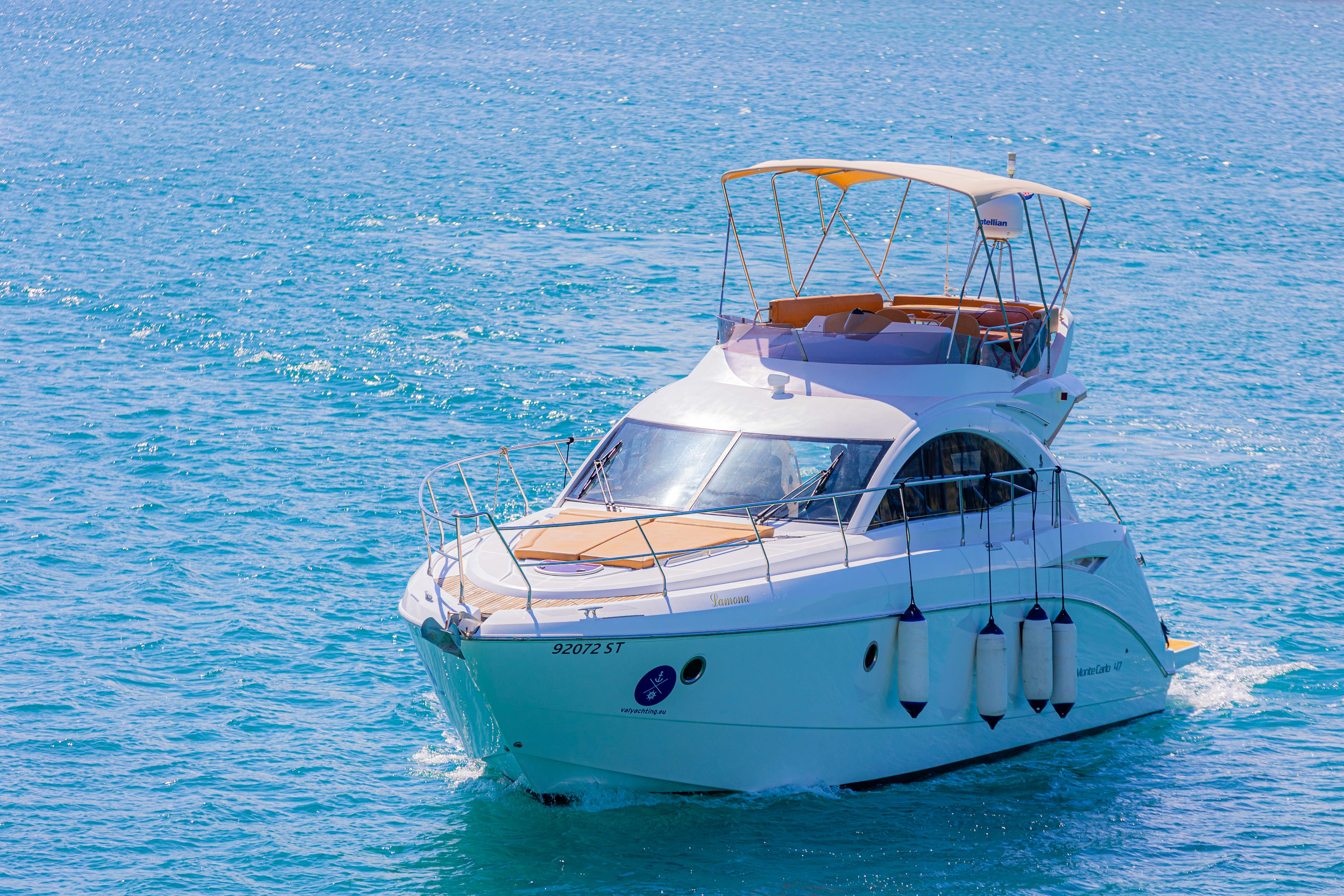 Monte Carlo 47 Fly Lamona, Foto 4