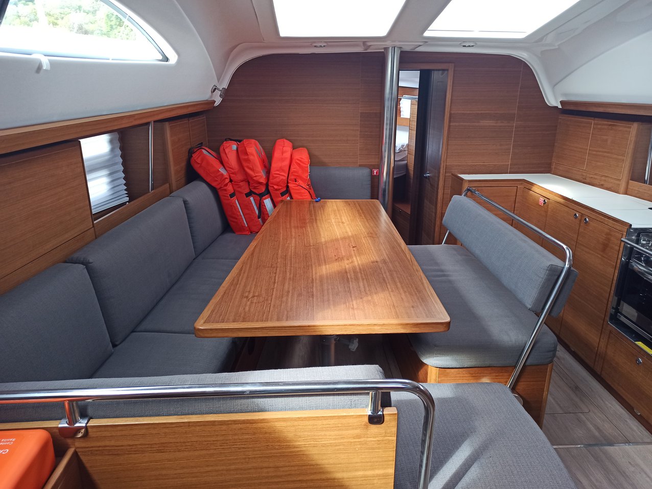 Elan Impression 45.1, Foto 3