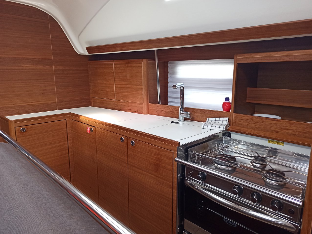 Elan Impression 45.1, Foto 4