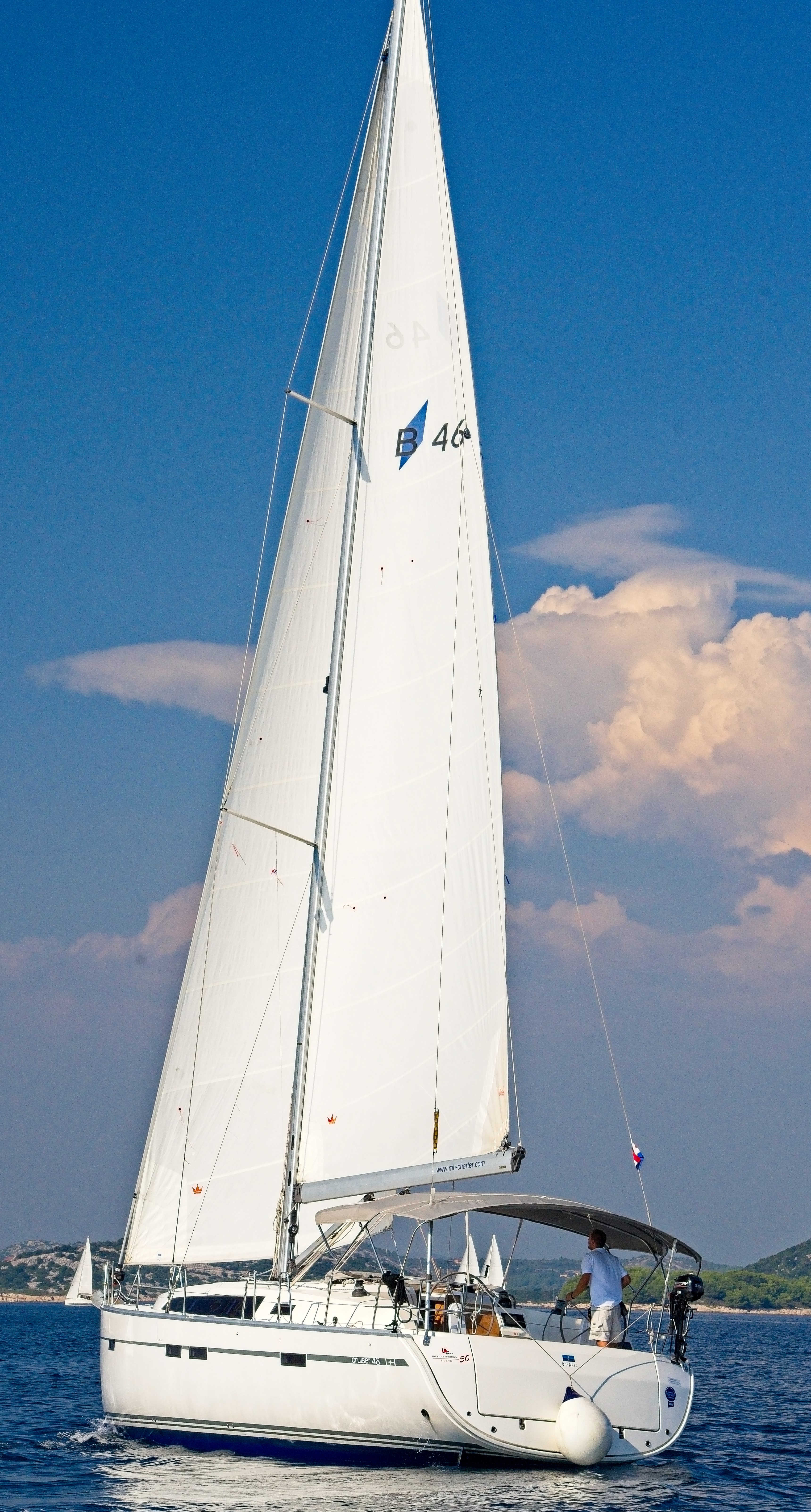 Bavaria Cruiser 46  Top image