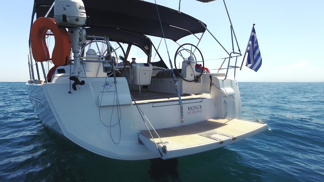 Sun Odyssey 509  Top image