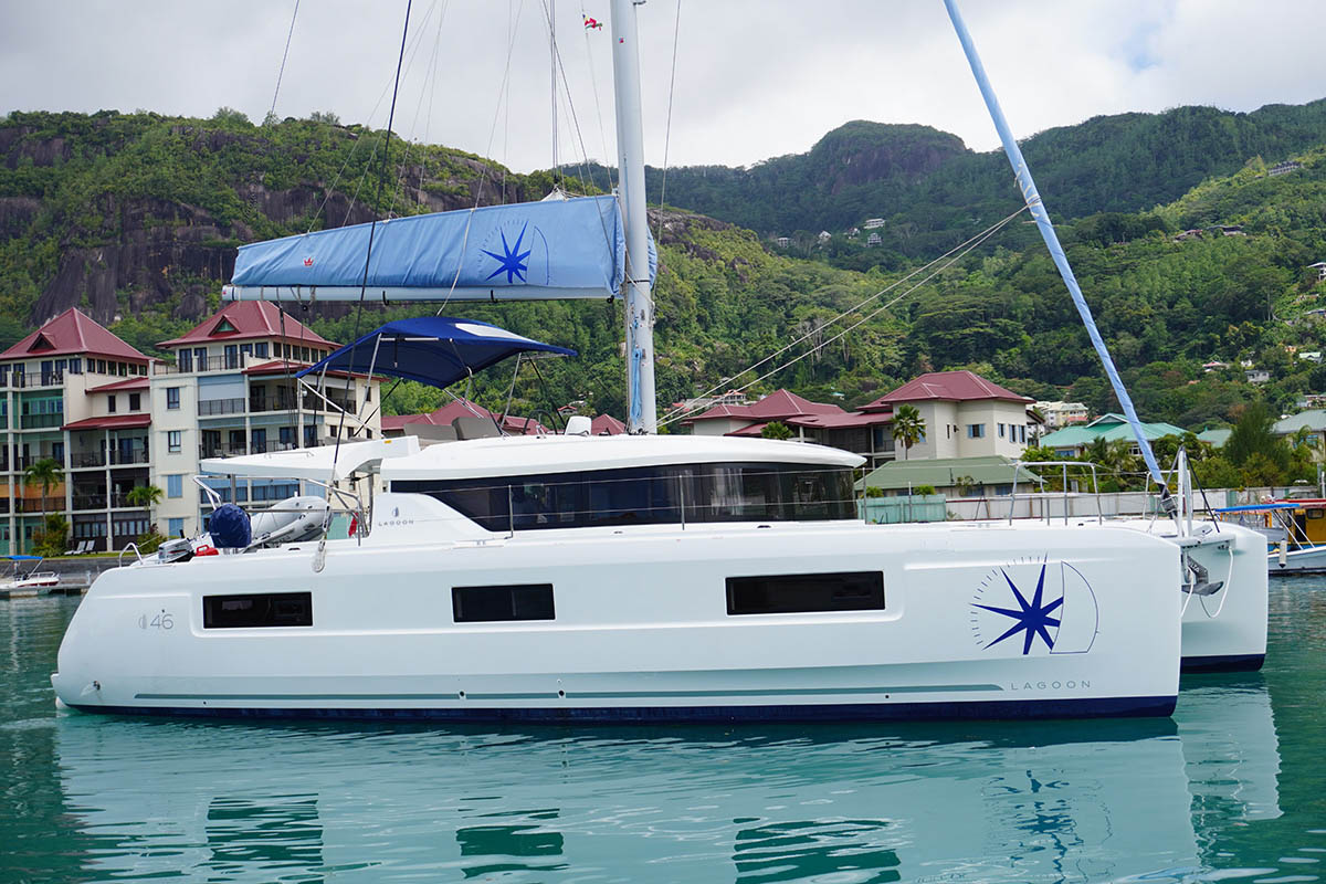 Lagoon 46 (4+2cab) „Ghost Buster“ als Charteryacht