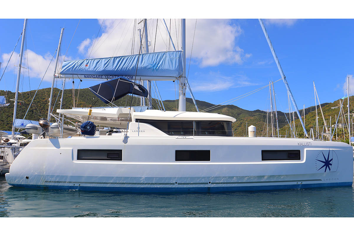 Lagoon 46  Top image