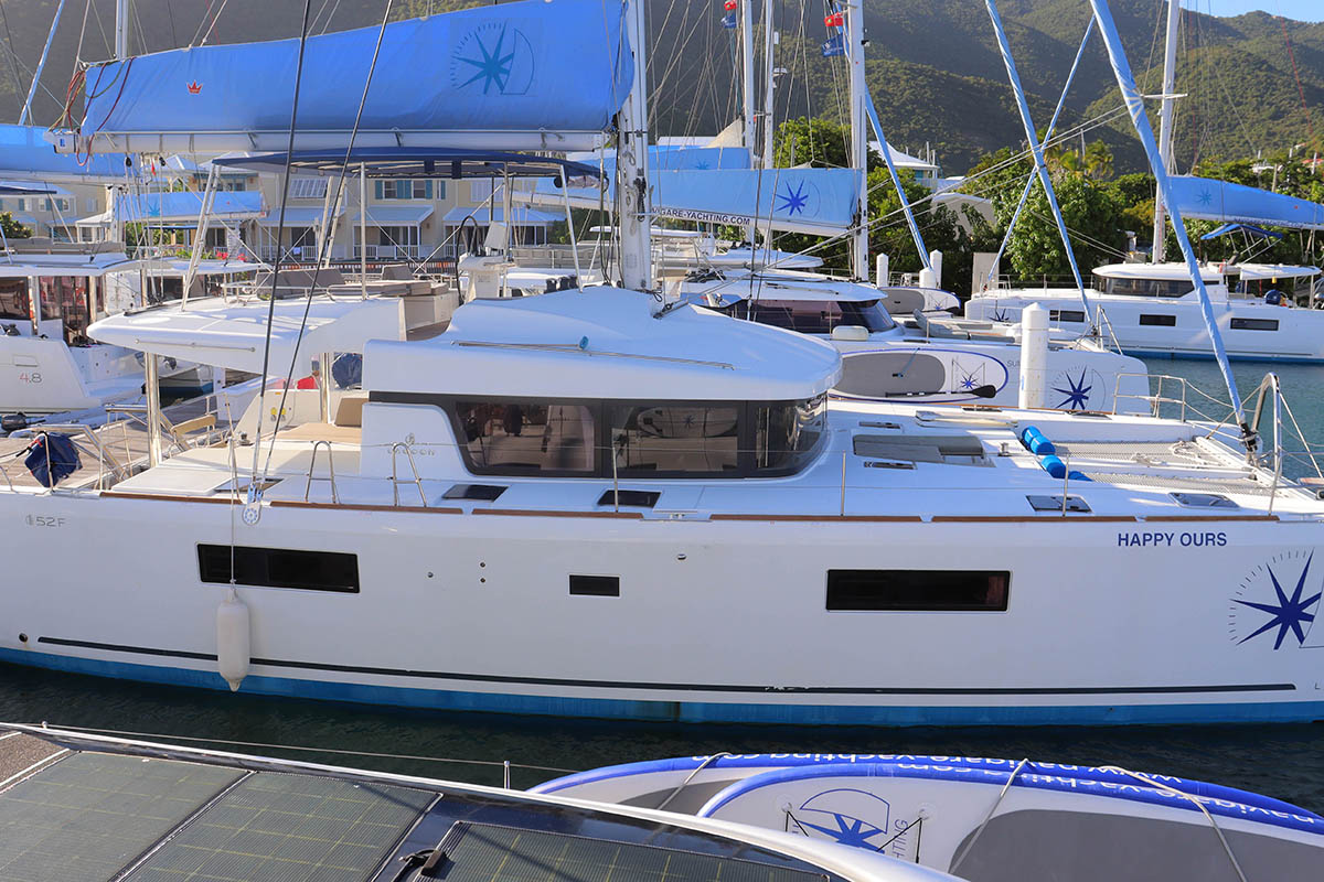 Lagoon 52 F „Happy Ours“ als Charteryacht