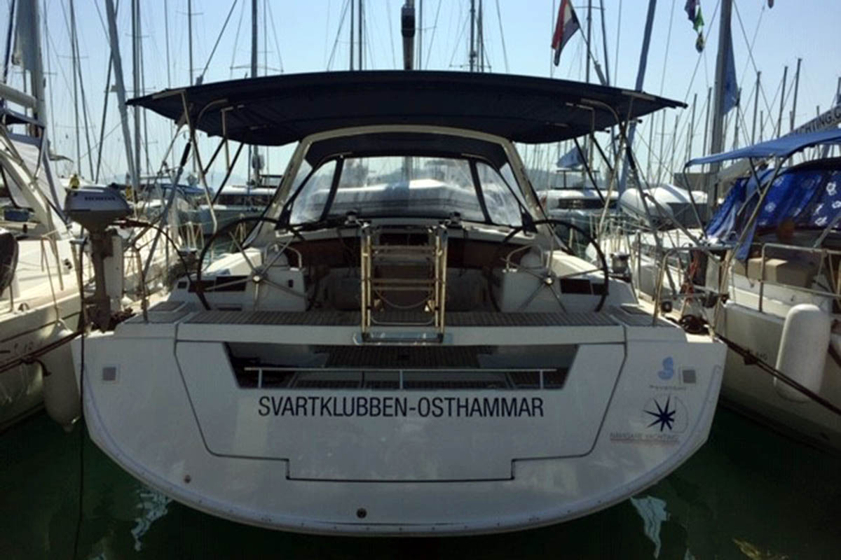 Oceanis 48 - 5Cab Top image