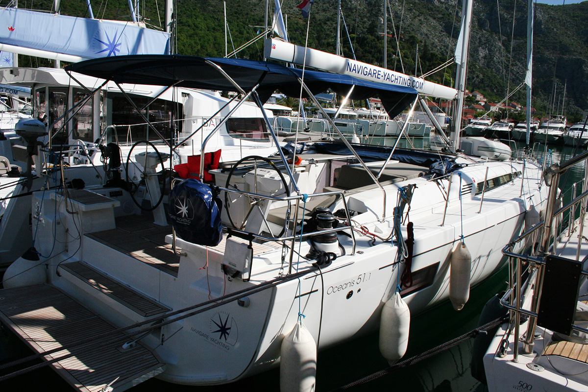 Oceanis 51.1  Top image