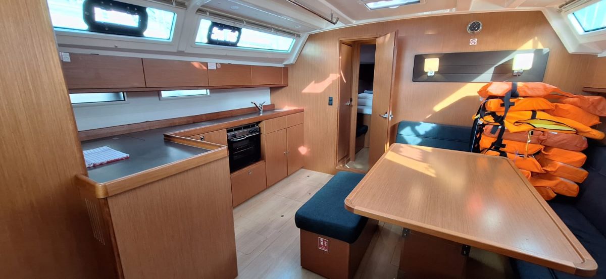 Bavaria Cruiser 46 Galeb, Foto 3