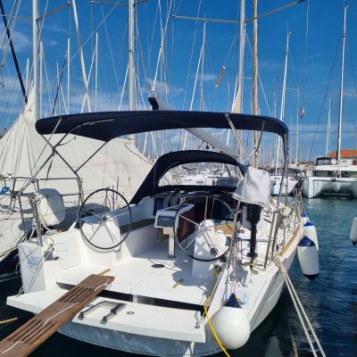 Dufour 350 Grand Large Top image