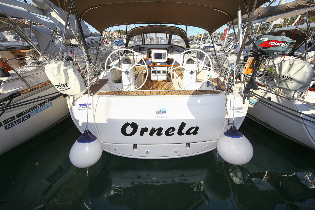 Bavaria Cruiser 40 Avantgarde  Top image