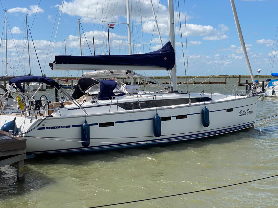 Bavaria Cruiser 46  Top image