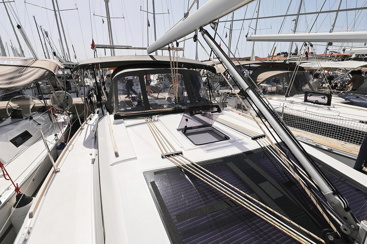 Dufour 382 Grand Large Elyra, Foto 4