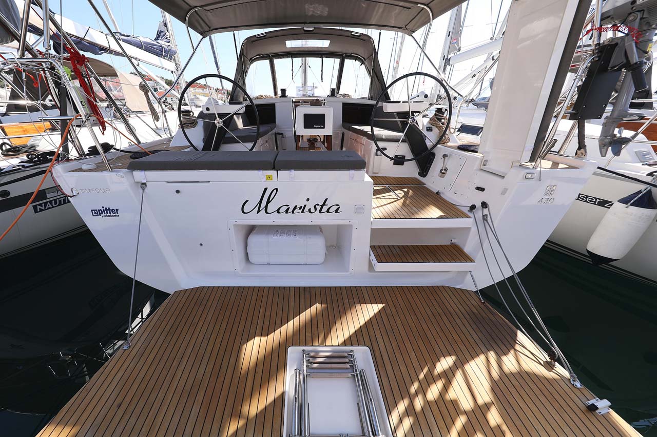 Dufour 430 Grand Large  Top image