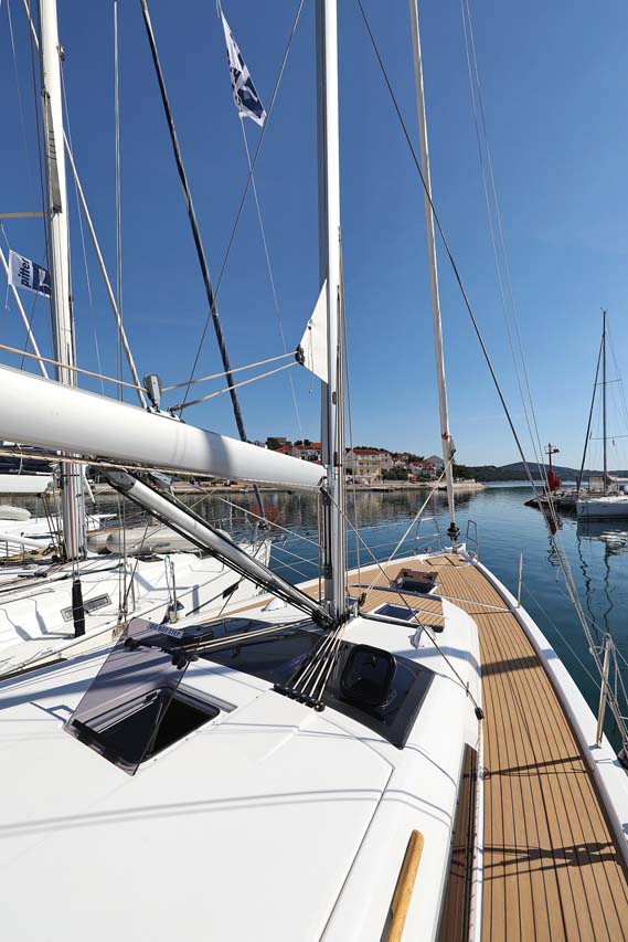 Dufour 430 Grand Large, Foto 3