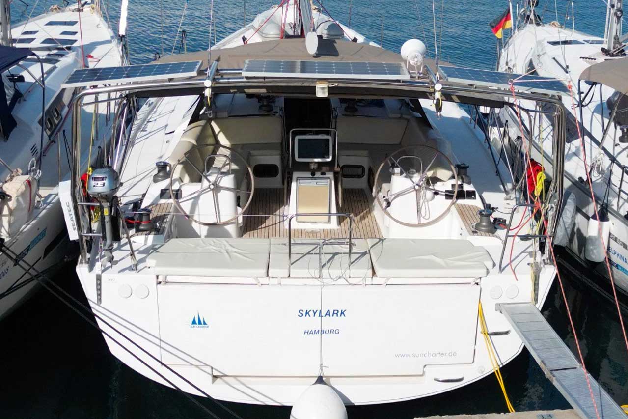 Dufour 560 Grand Large  Top image