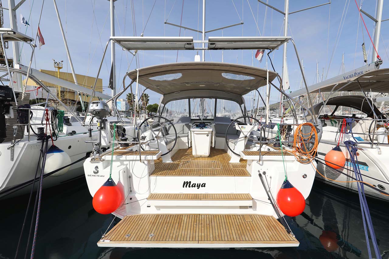 Oceanis 46.1  Top image