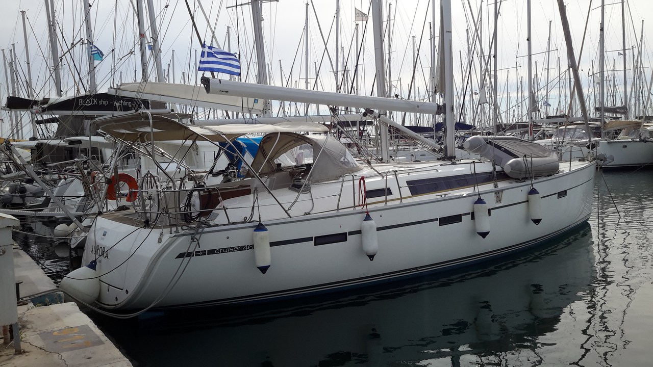 Bavaria Cruiser 46  Top image