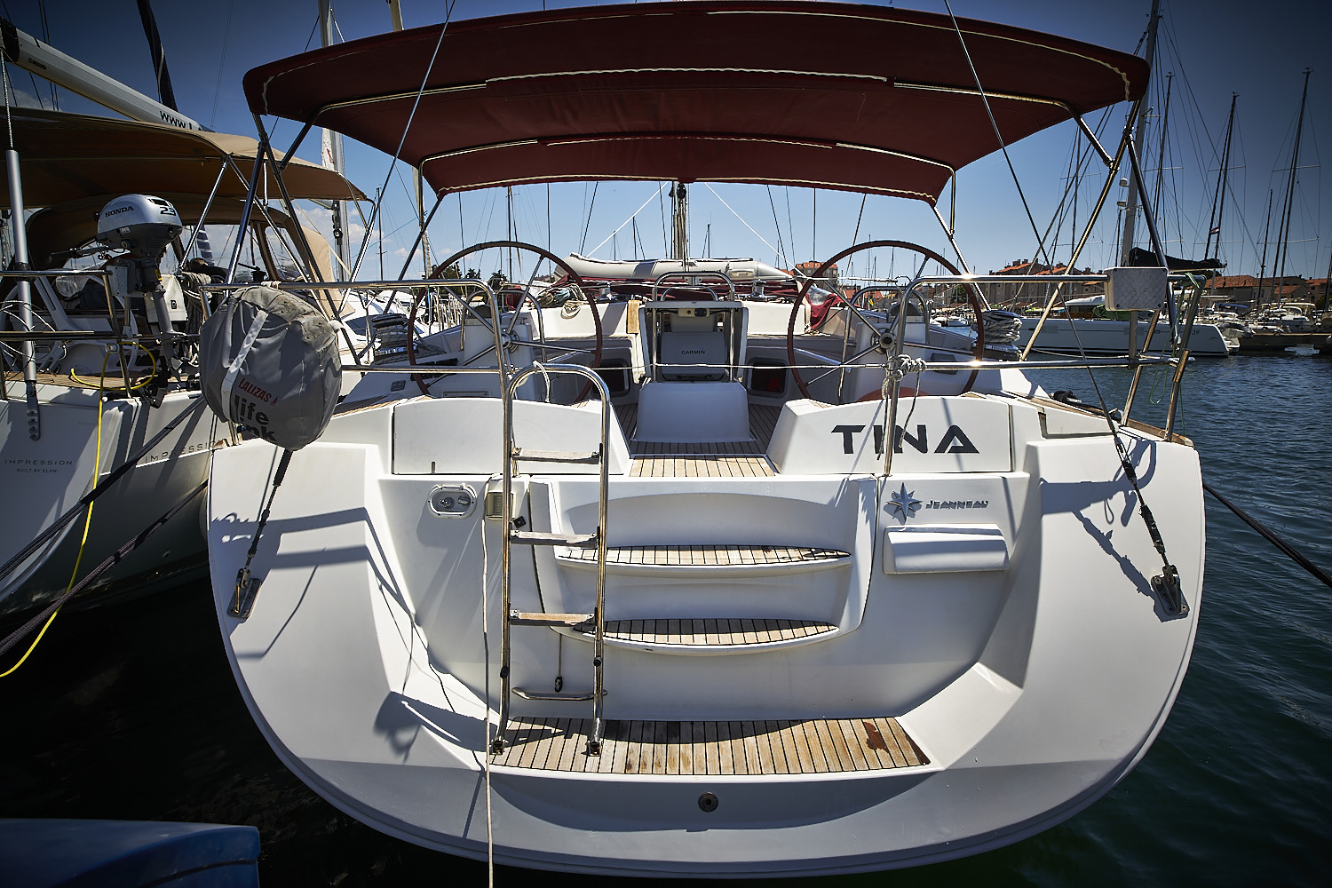 Jeanneau 53  Top image