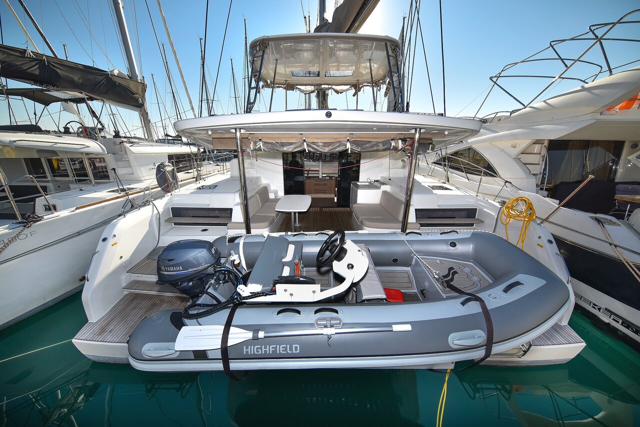 Lagoon 50  Top image