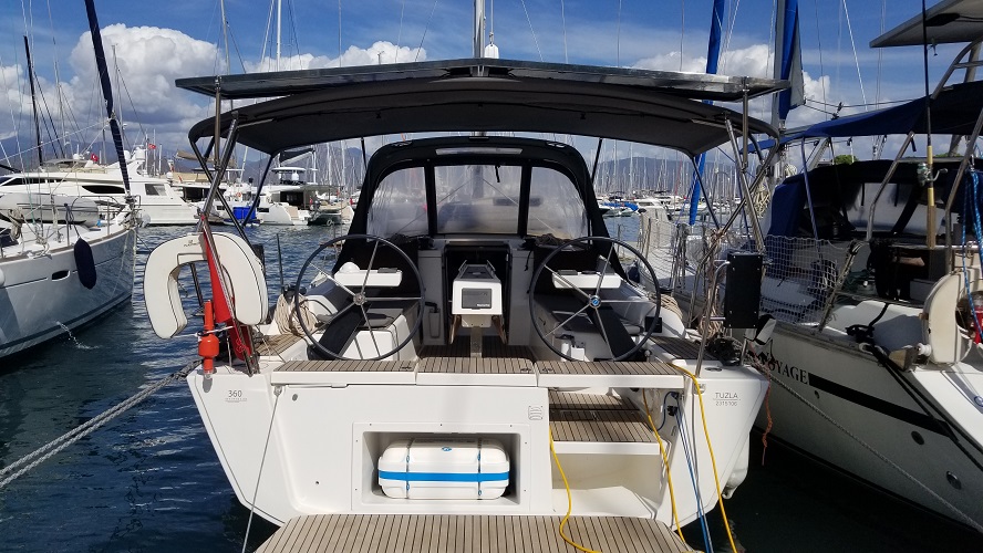 Dufour 360 GL  Top image