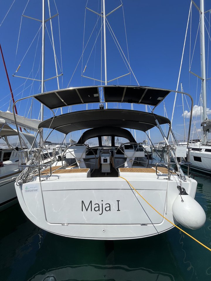 Hanse 455  Top image