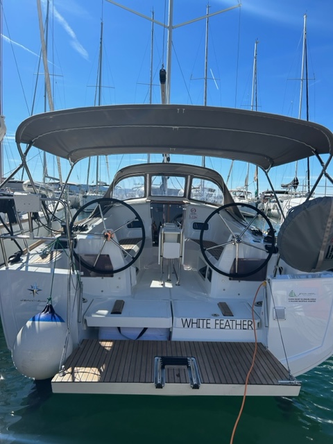 Sun Odyssey 349  Top image