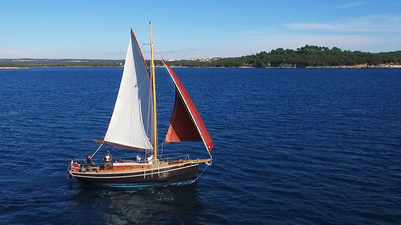 Pilot Cutter „Black Bird“ als Charteryacht