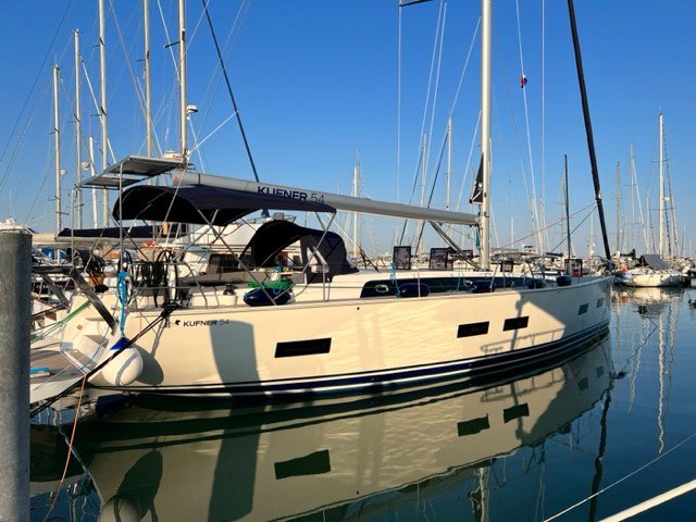 D&D Kufner 54 „Sofia Blu“ als Charteryacht