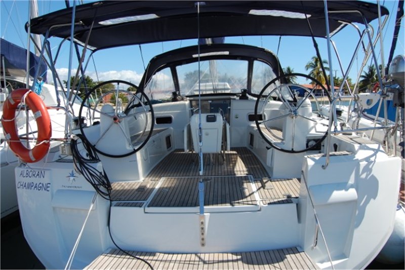 Sun Odyssey 519 Alboran Champagne