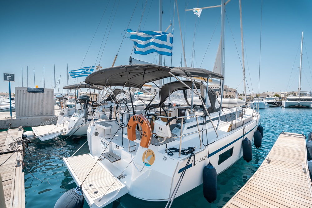 Bavaria C42 Avra, Foto 4