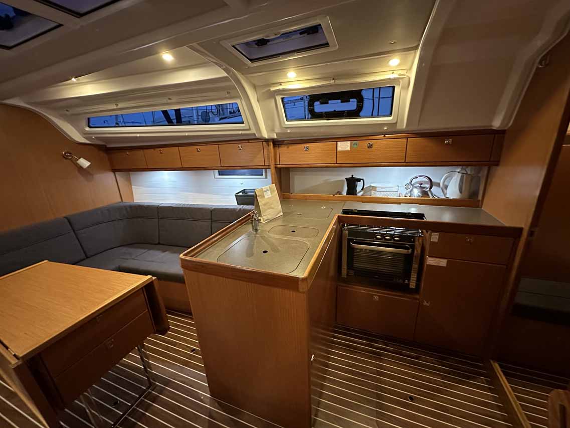 Bavaria Cruiser 37 Emira, Foto 5