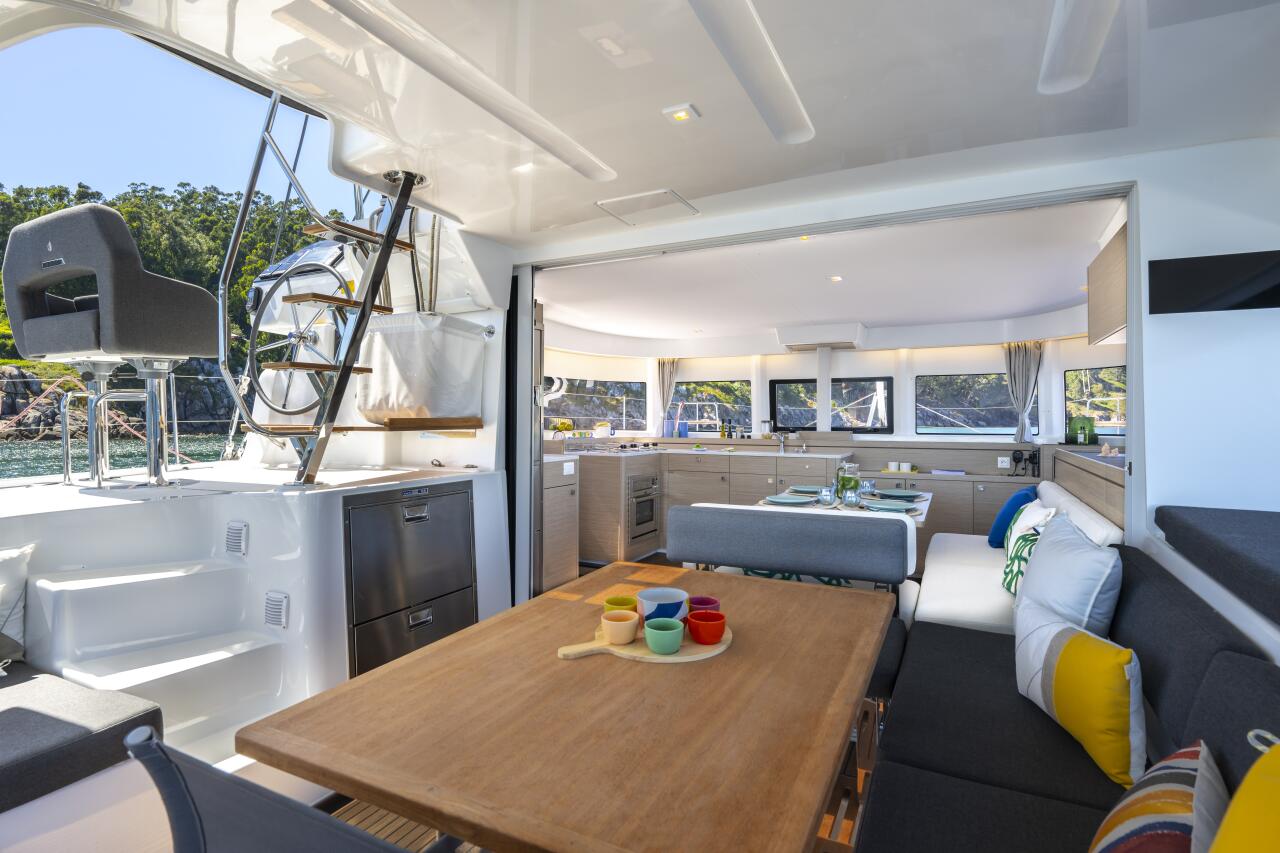 Lagoon 43 Solara, Foto 3