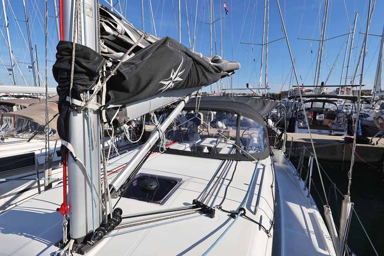 Sun Odyssey 380 Performance Mymia, Foto 5