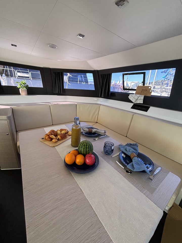 Dufour 48 Catamaran Siente El Mar, Foto 5