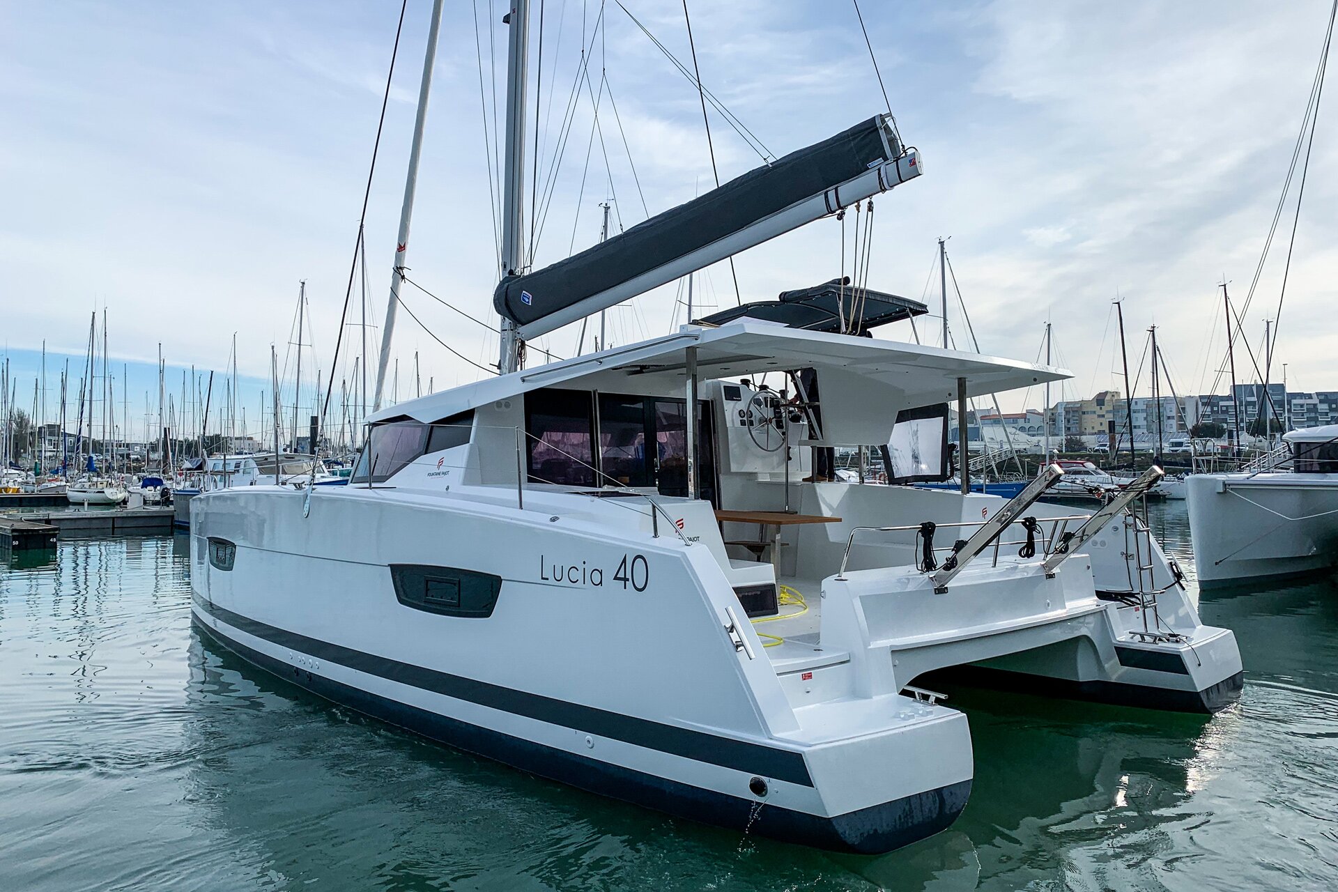Lucia 40 (4+2 Cab) „Merengue“ als Charteryacht