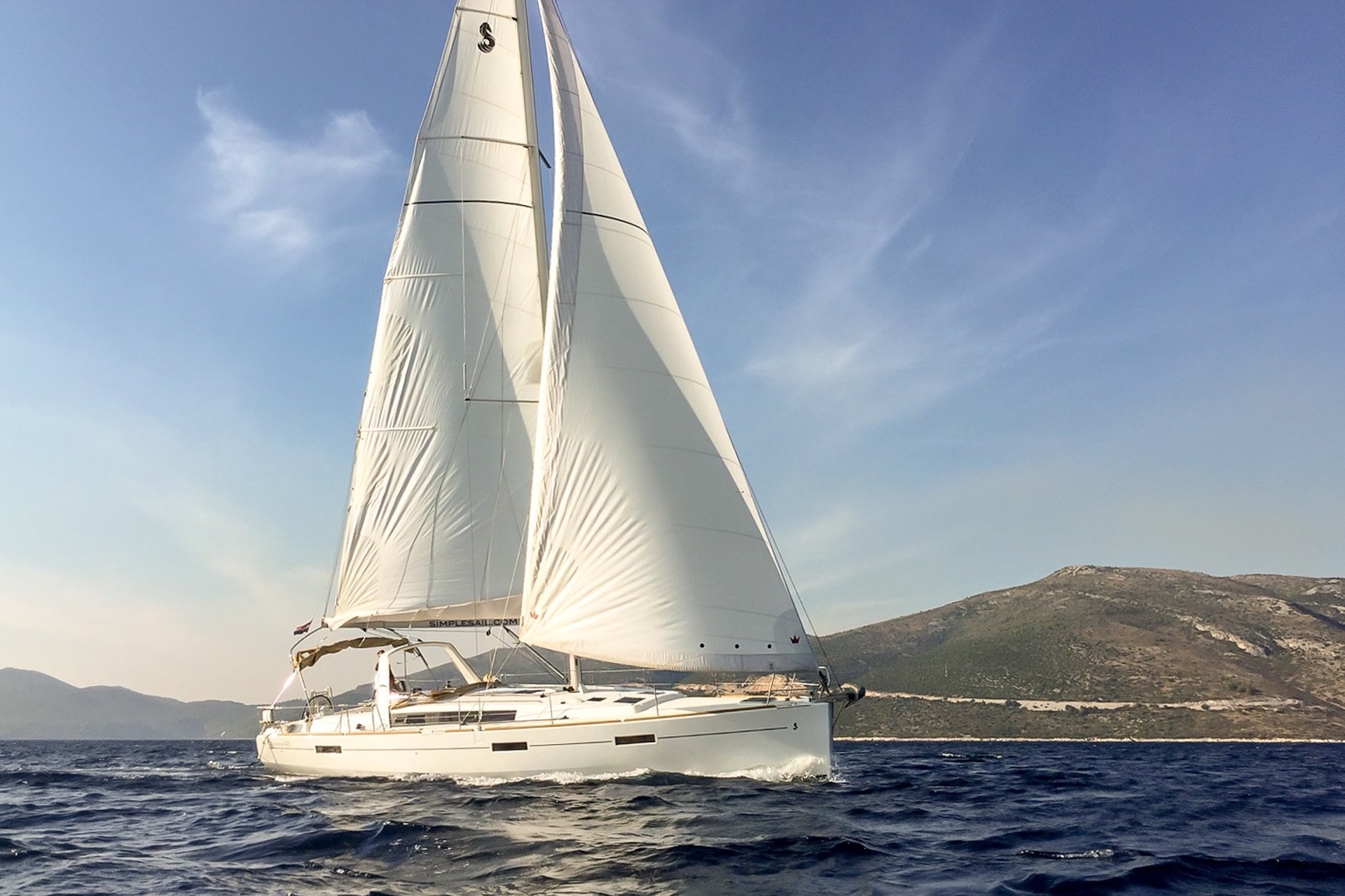 Oceanis 45 (4 cab) „Slide“ als Charteryacht