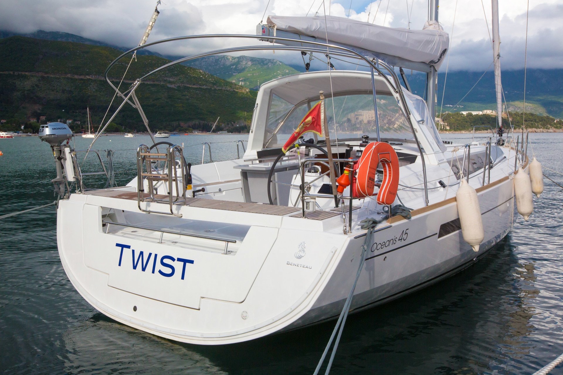 Oceanis 45 Twist, Foto 3