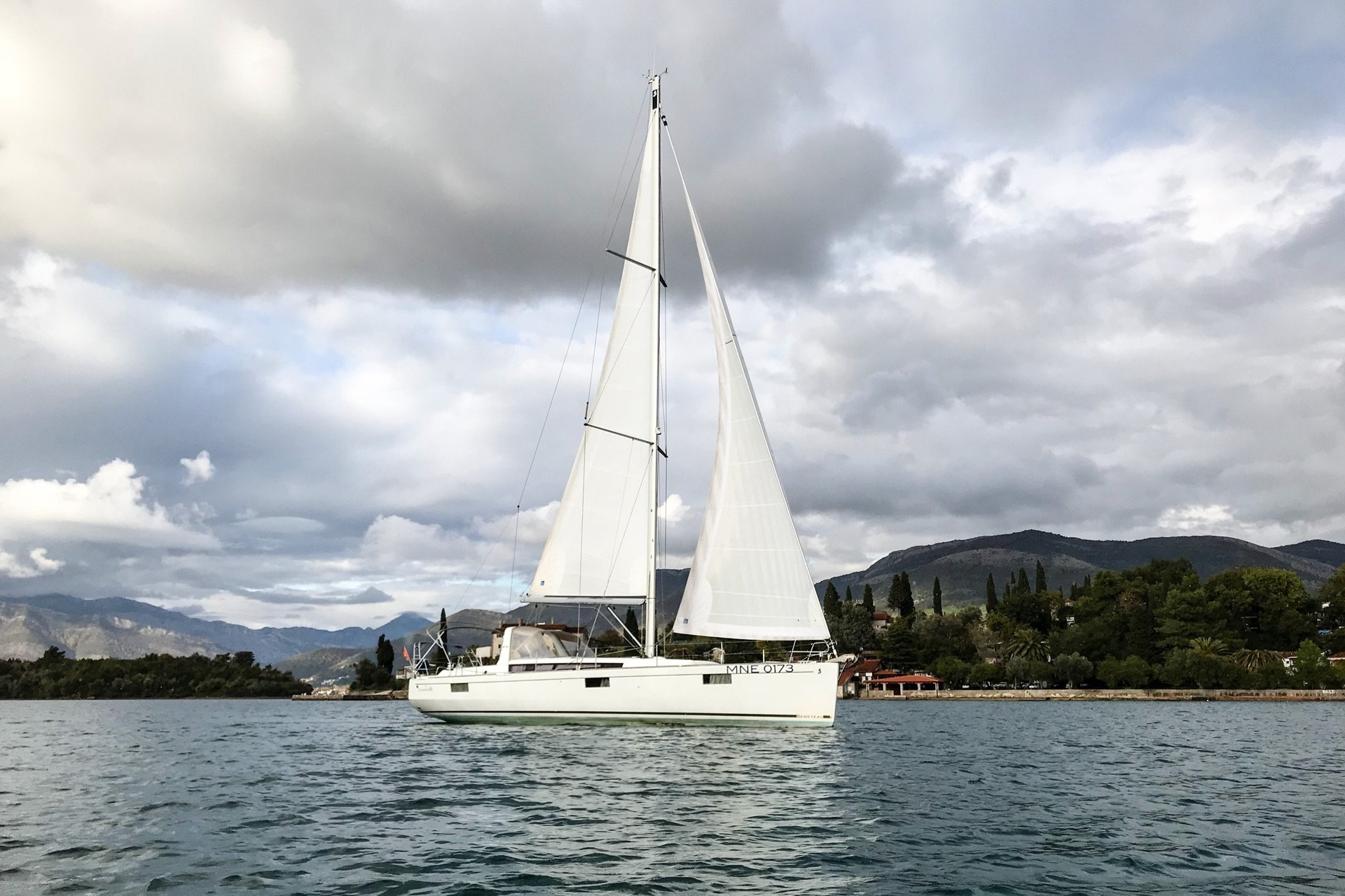 Oceanis 48 Blues, Foto 3
