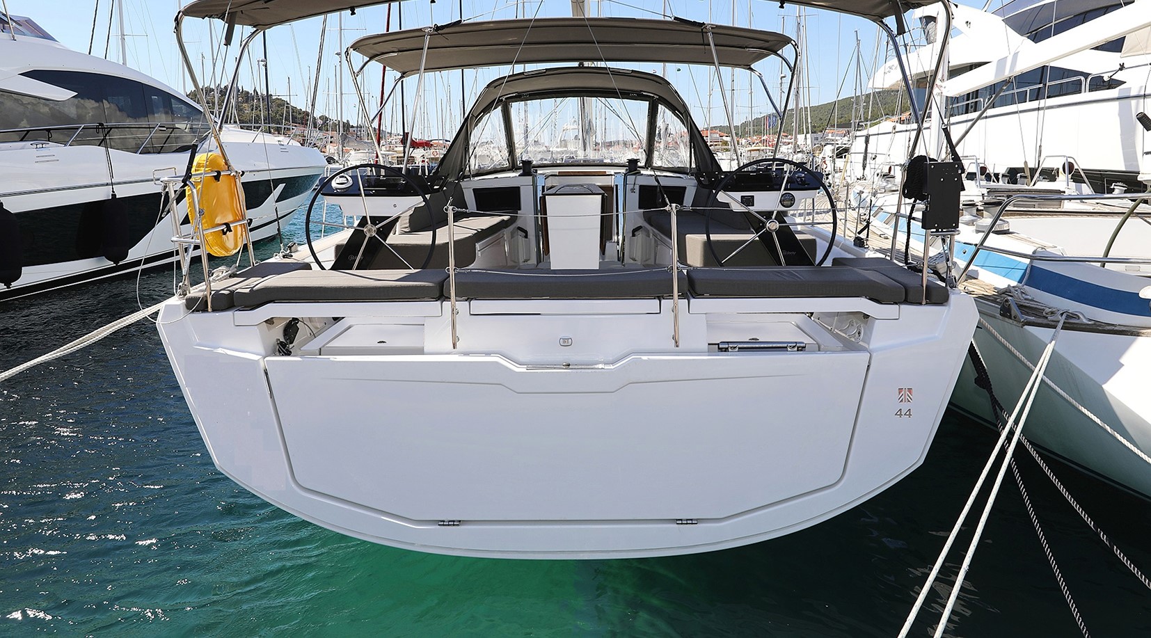 Dufour 44 Top image