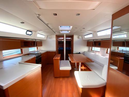 Oceanis 46.1 BreezY, Foto 2