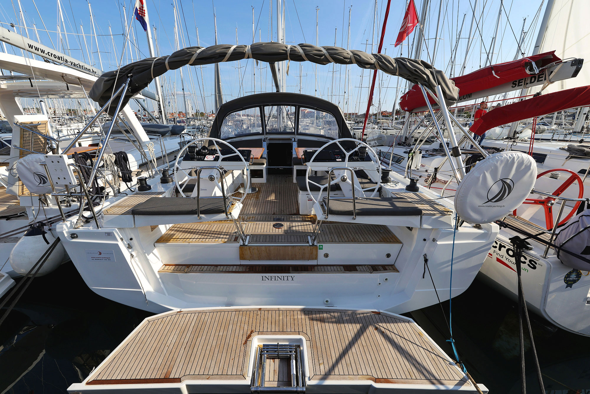 Hanse 460 - 4 cab. Top image