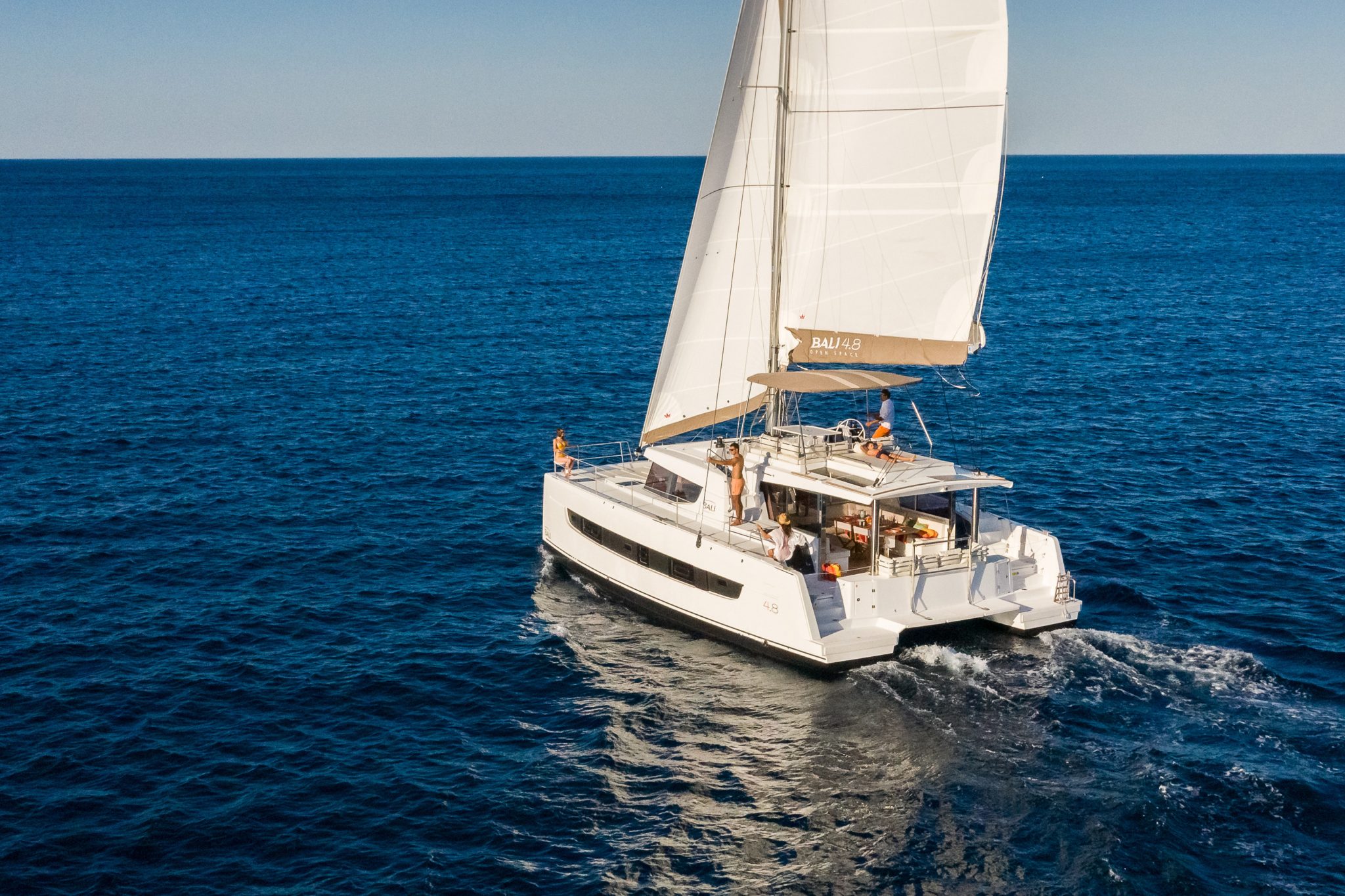 Bali 4.8 (6cab/6wc) „Oksy“ als Charteryacht